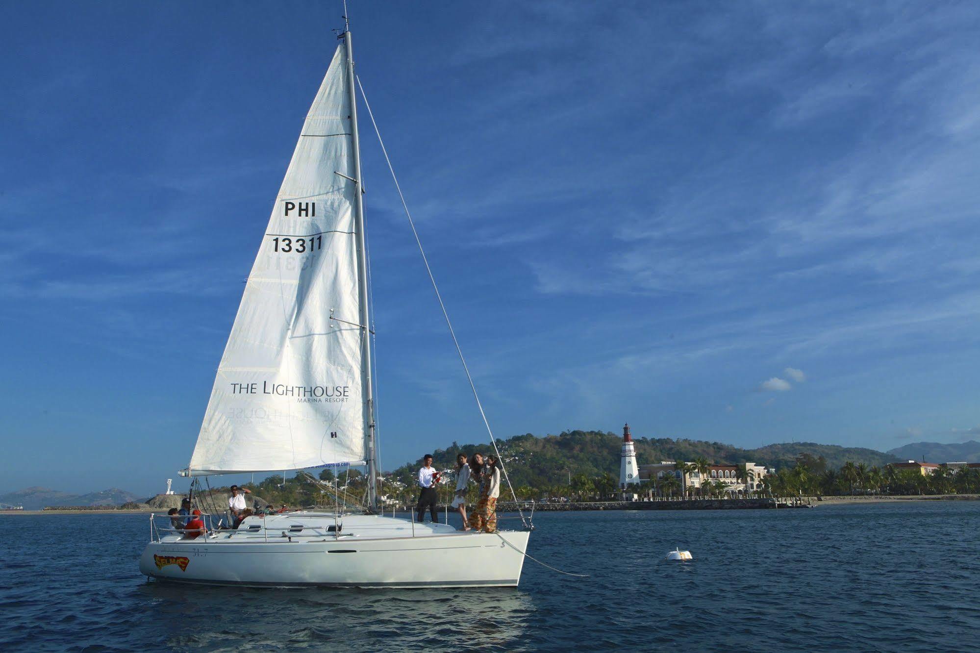 The Lighthouse Marina Resort Olongapo Exteriér fotografie